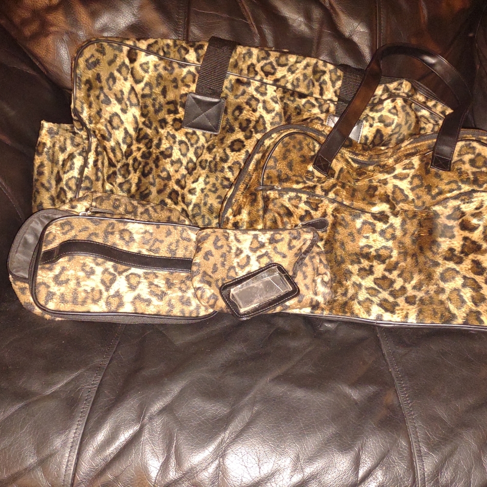 Leopard Print Bundle Set - Picture 4 of 16
